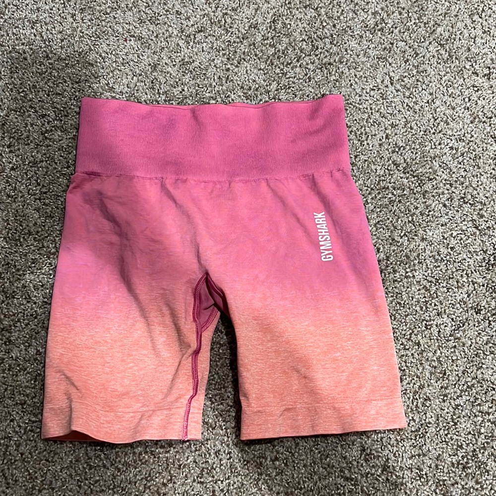 ombré gymshark  shorts